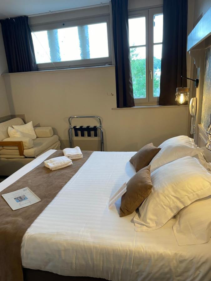 Logis Hotel- Restaurant Le Relais Guillaume De Normandy Saint-Valery-sur-Somme Exterior foto