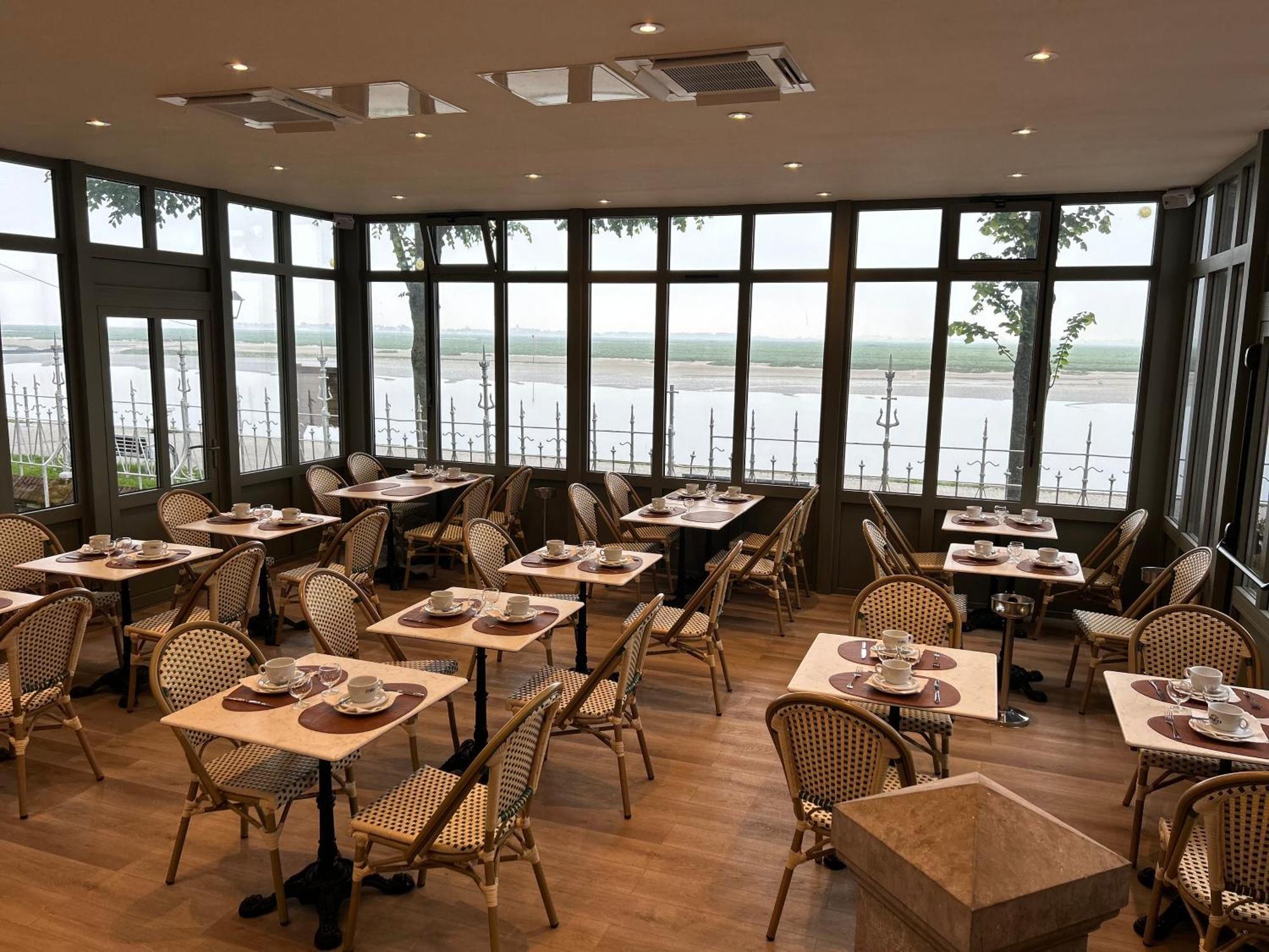 Logis Hotel- Restaurant Le Relais Guillaume De Normandy Saint-Valery-sur-Somme Exterior foto